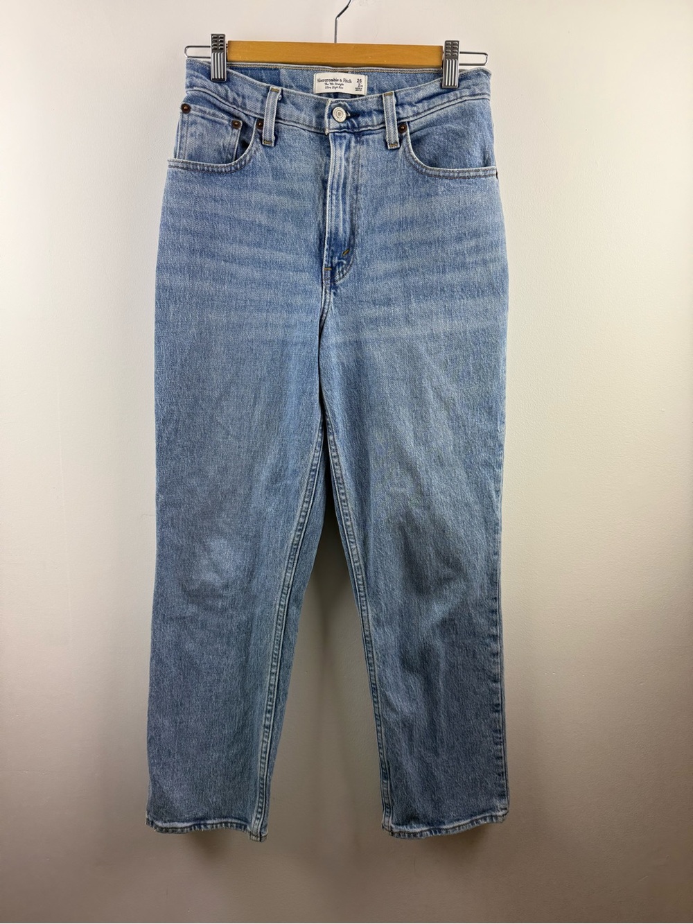 Abercrombie Curve Love 90s Straight Ultra High Rise Jeans 26 2XS Extra Short